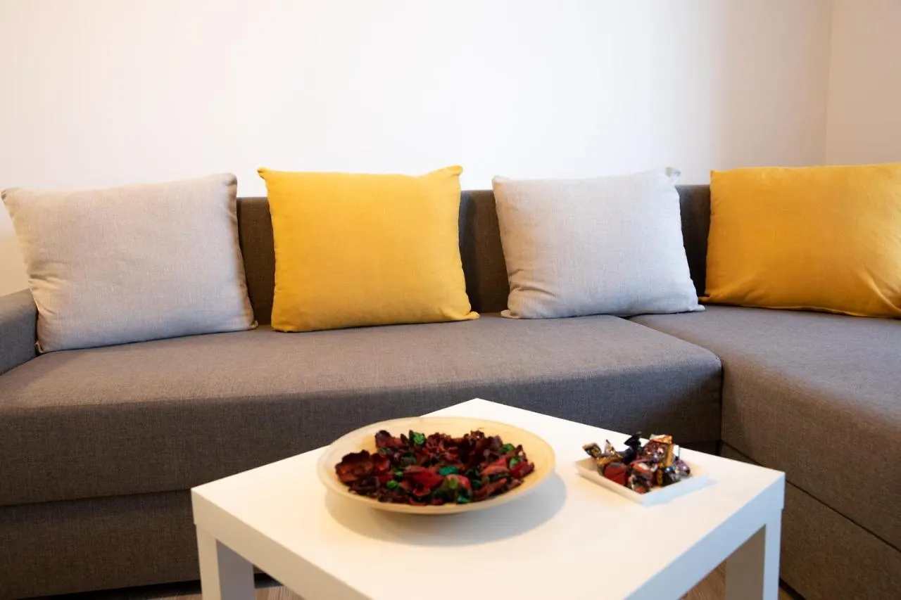 Aquarium Apartment Grivita Bucureşti România